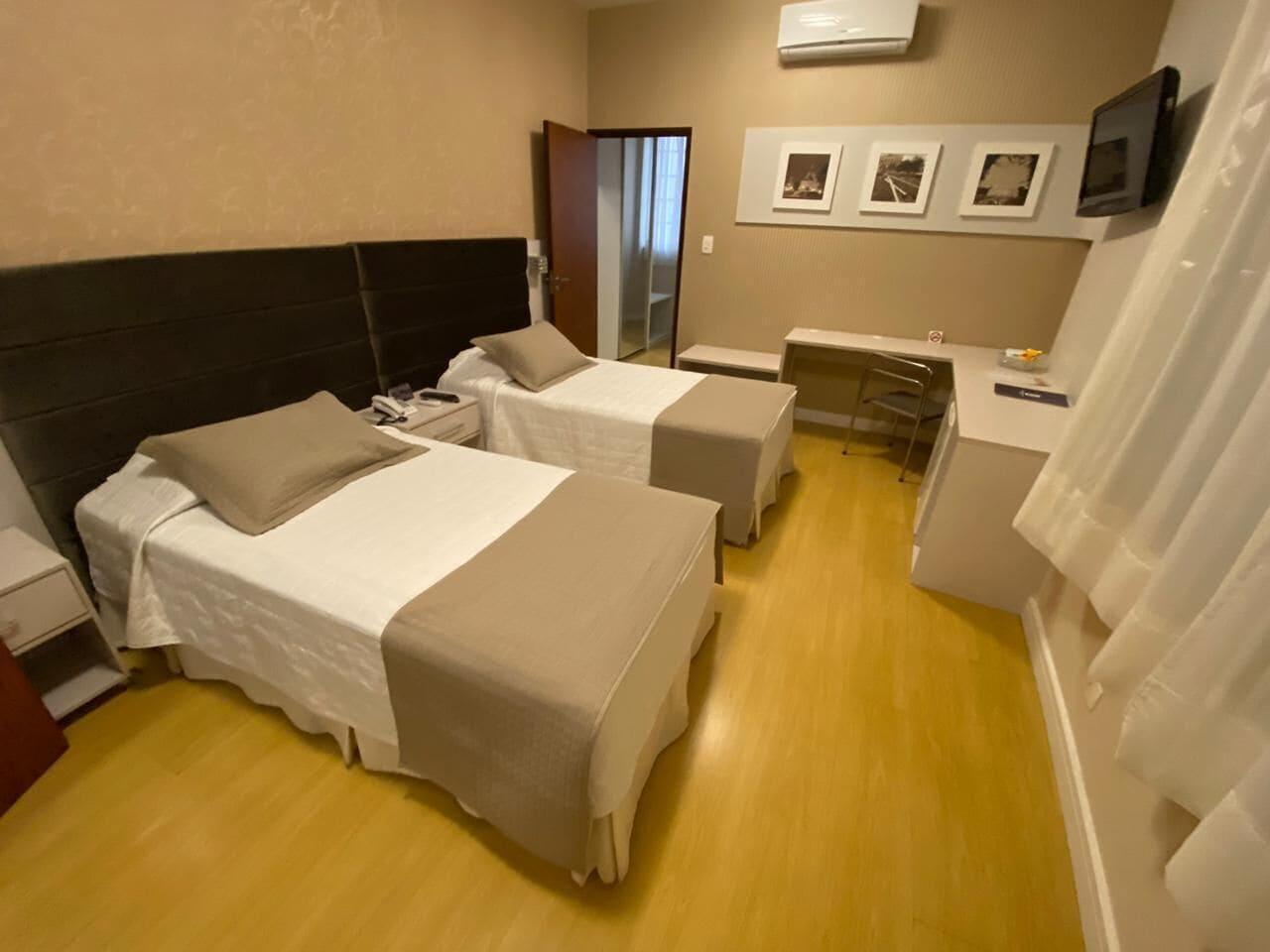 Curitiba Palace Hotel Luaran gambar